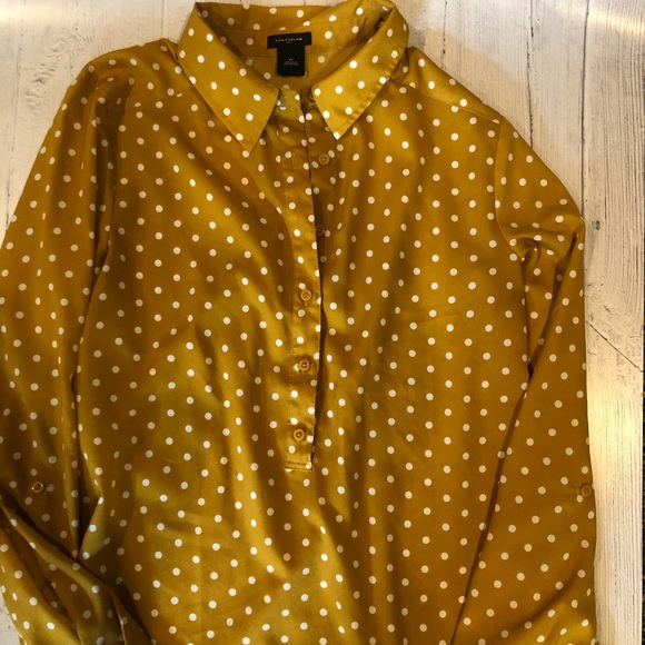 Ann Taylor Tops - 🍀3/$15 Ann Taylor Polka Dot Mustard Blouse